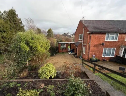 Property photo 1 of 6