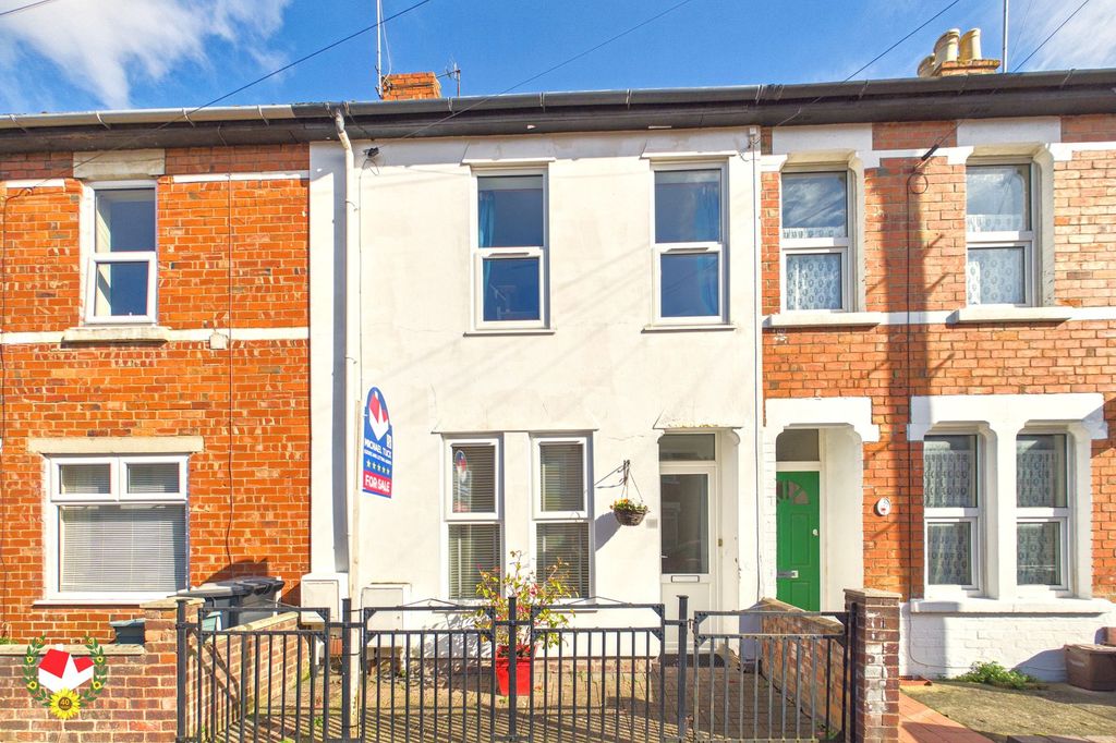 Property photo 1 of 11