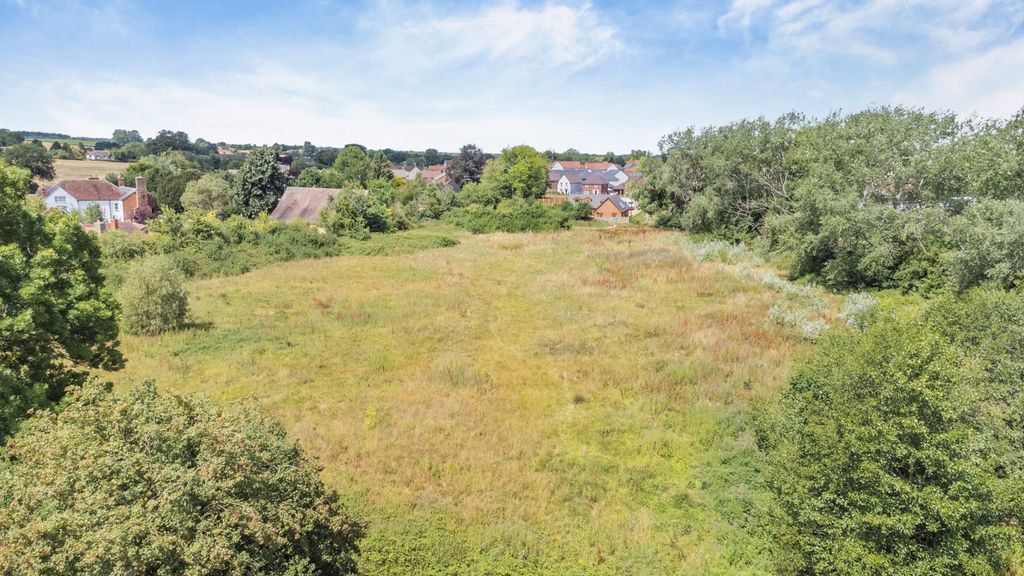 Property photo 2 of 43