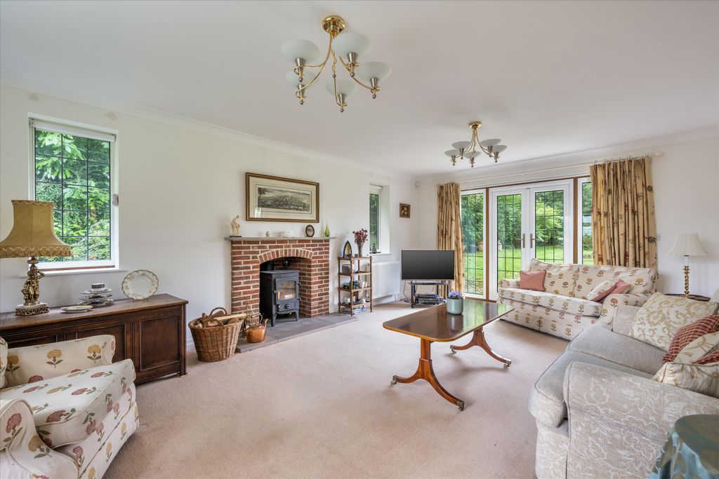 Property photo 3 of 17 Image