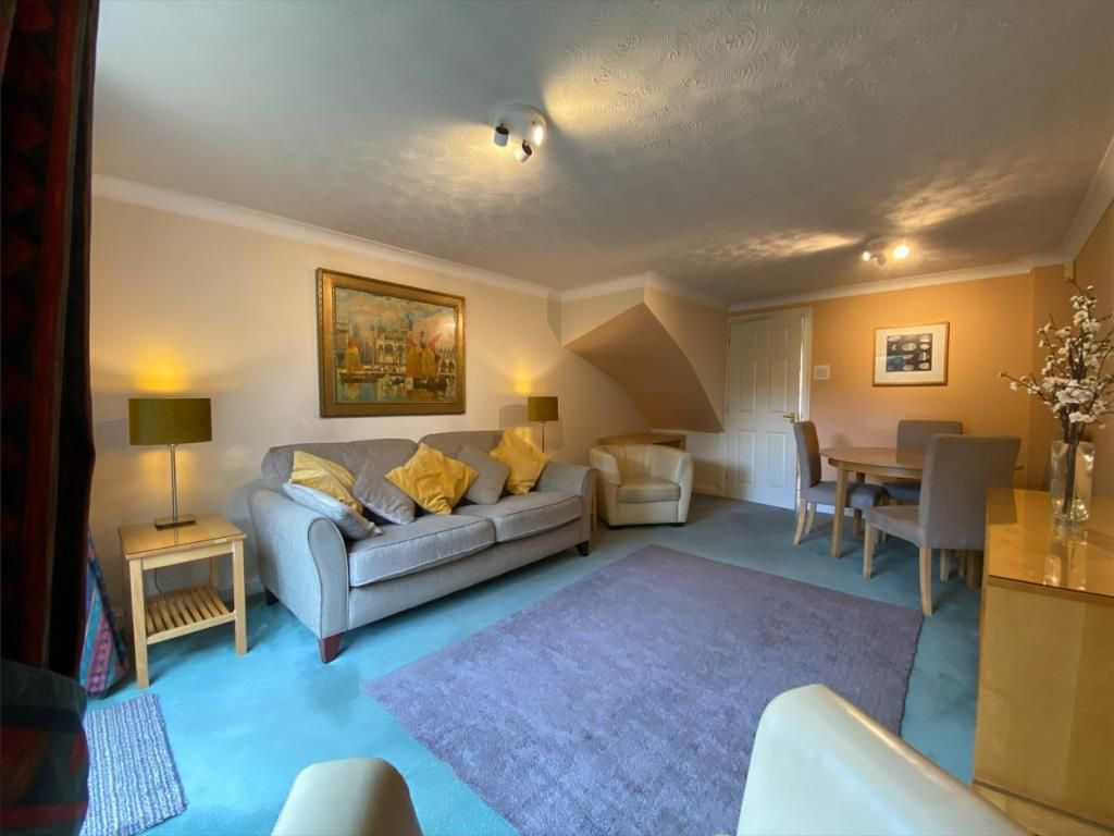 Property photo 2 of 8 Reception Room