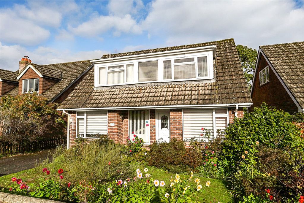Property photo 1 of 17 Picture No. 02