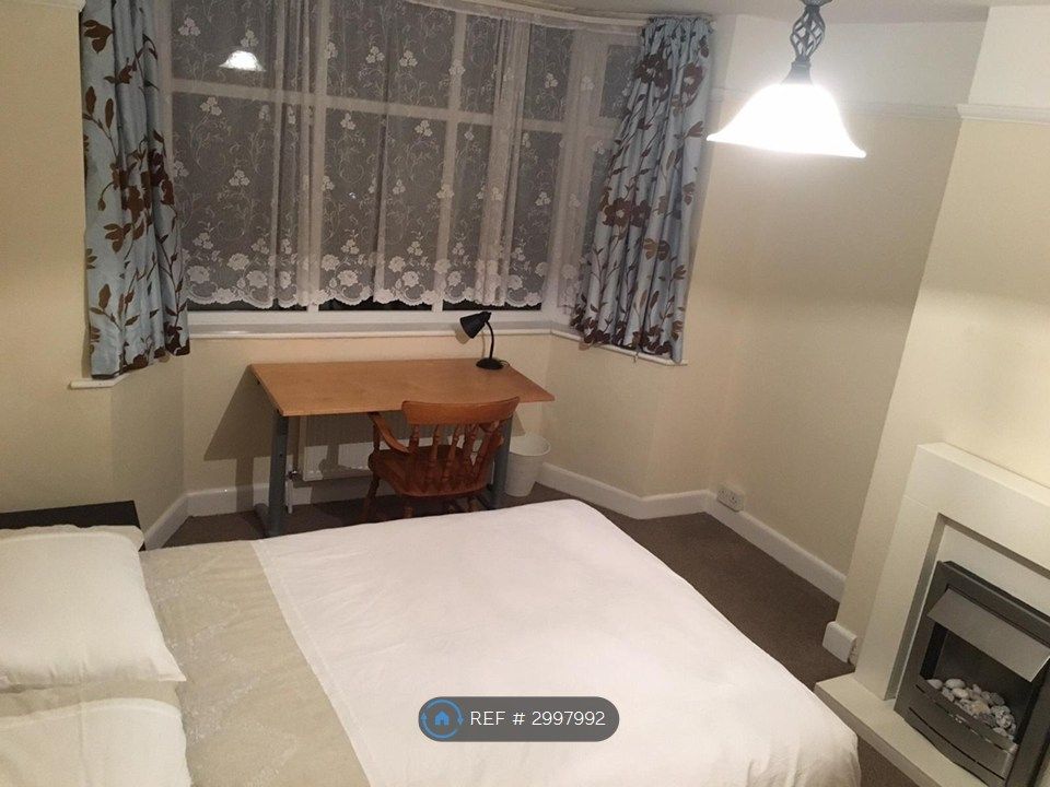 Property photo 2 of 4