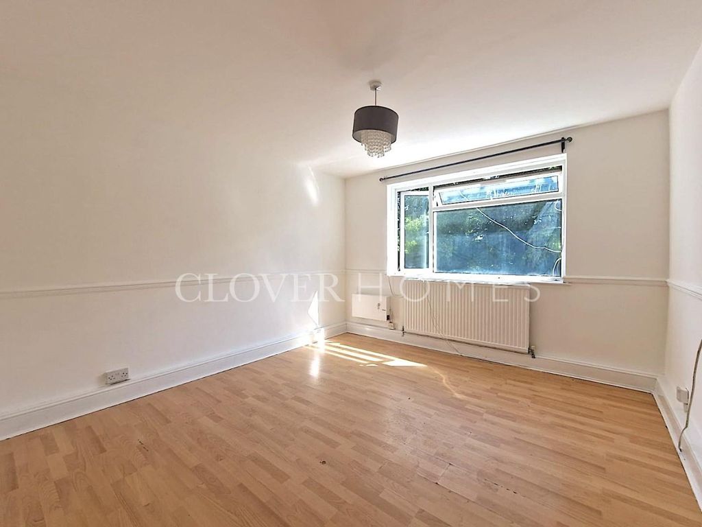 Property photo 2 of 10 E360Be86-8489-4837-A44A-6Aab75F3A80E.Jpg