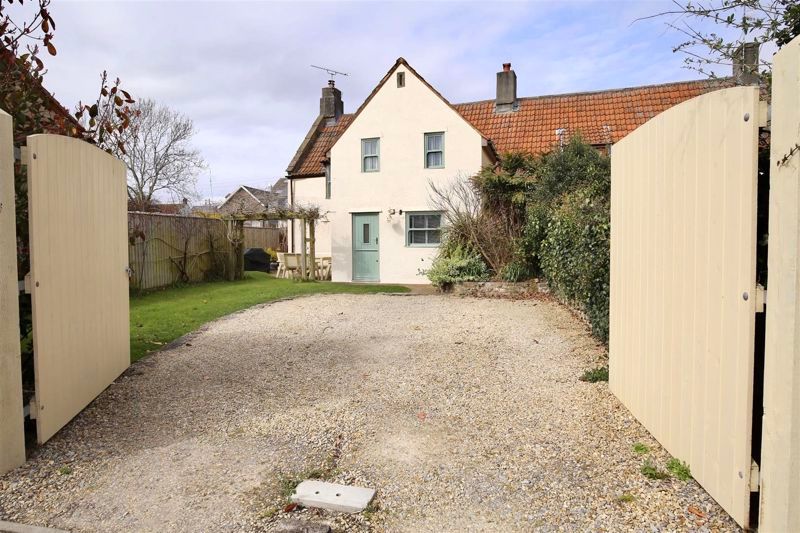 Property photo 1 of 19 Photo 1