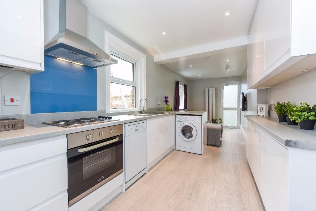 Property photo 3 of 5