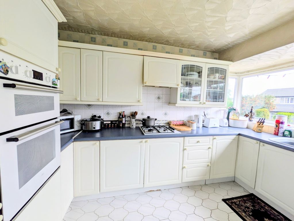 Property photo 2 of 20 1000022610