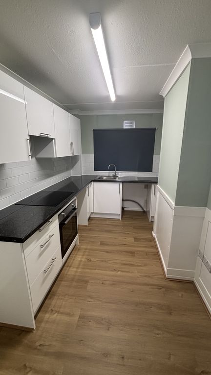 Property photo 2 of 4 Kitchen