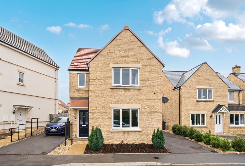 Property photo 1 of 17 1328245-2-6888A79...