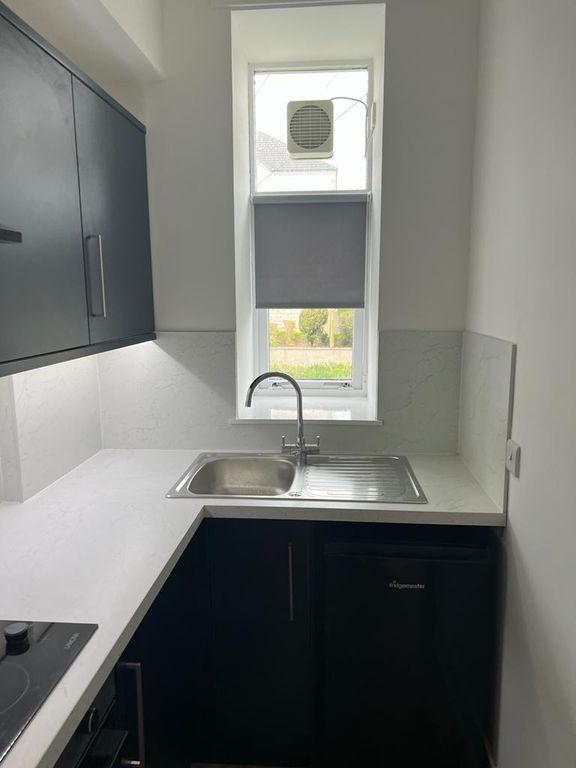 Property photo 2 of 9 Photo 2