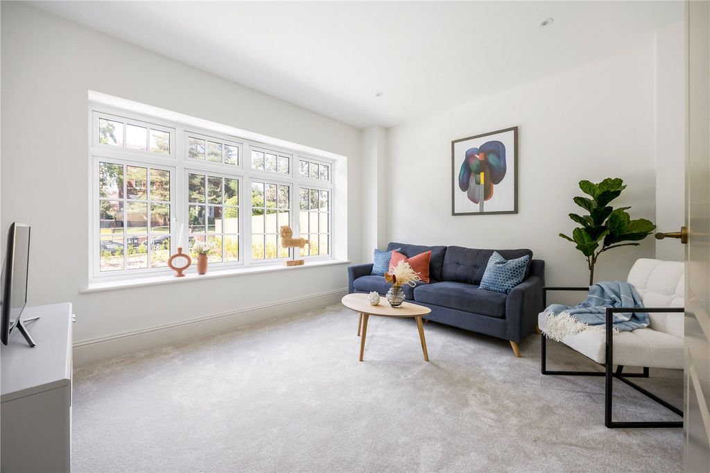 Property photo 3 of 12 Picture No. 38