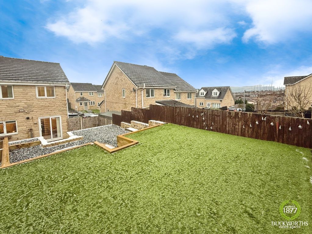 Property photo 2 of 30