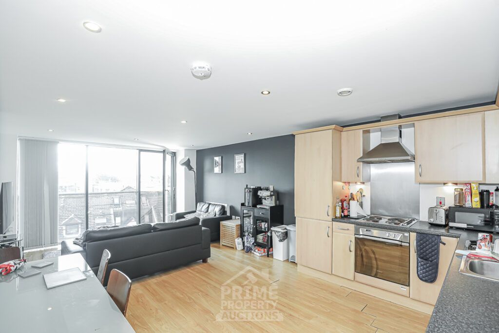 Property photo 2 of 20
