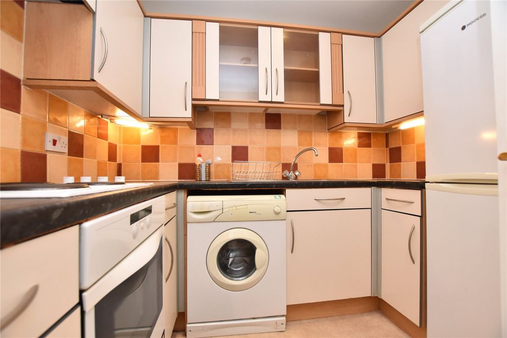 Property photo 2 of 11 Picture No. 02