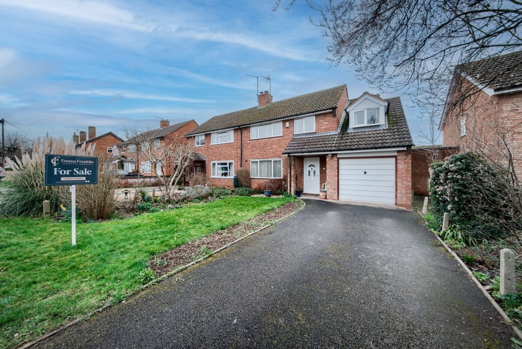 Property photo 1 of 19 Xh2A2807-Hdr(3)-Edit