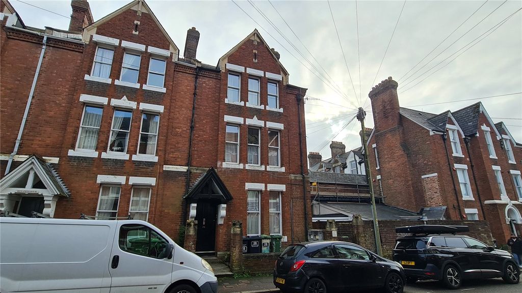 Property photo 1 of 12 Front