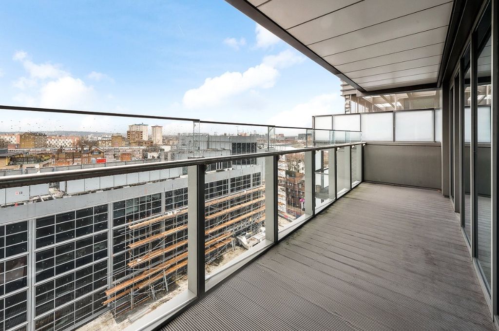 Property photo 1 of 9 The Triton Building