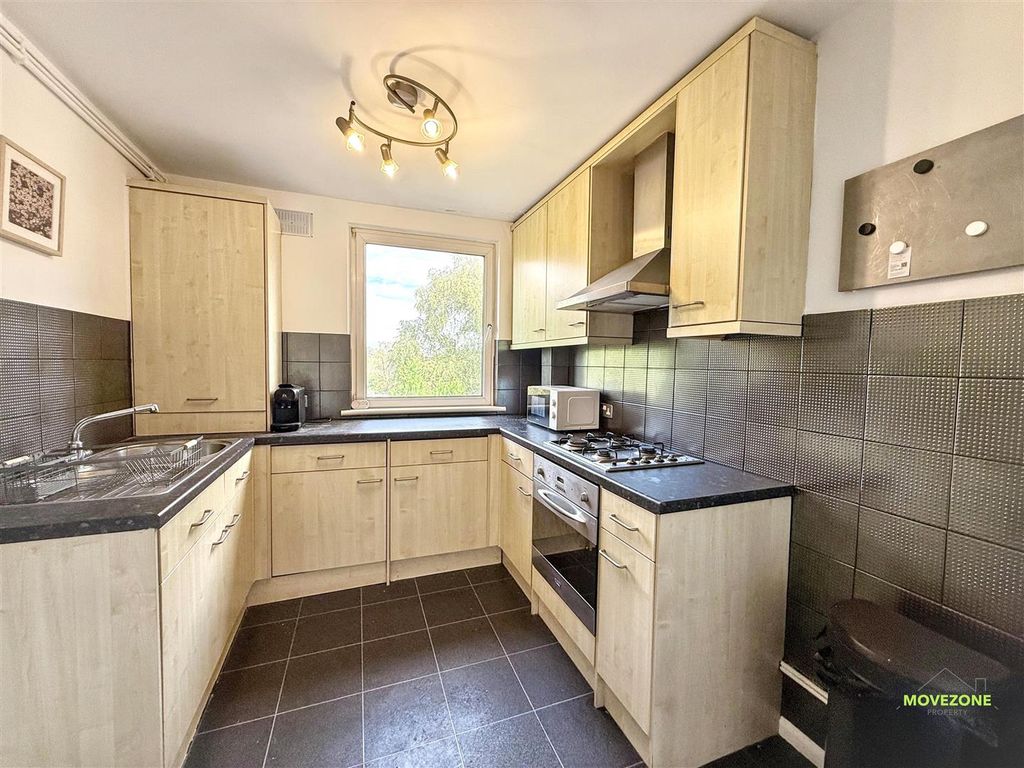 Property photo 2 of 6 Img_0701[33].Jpg