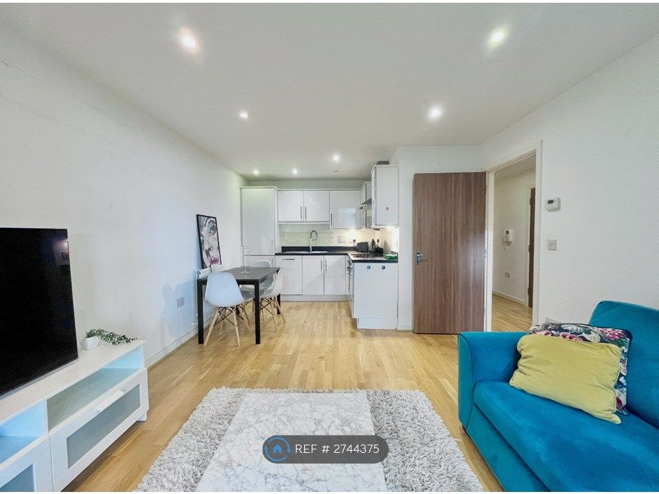 Property photo 2 of 7