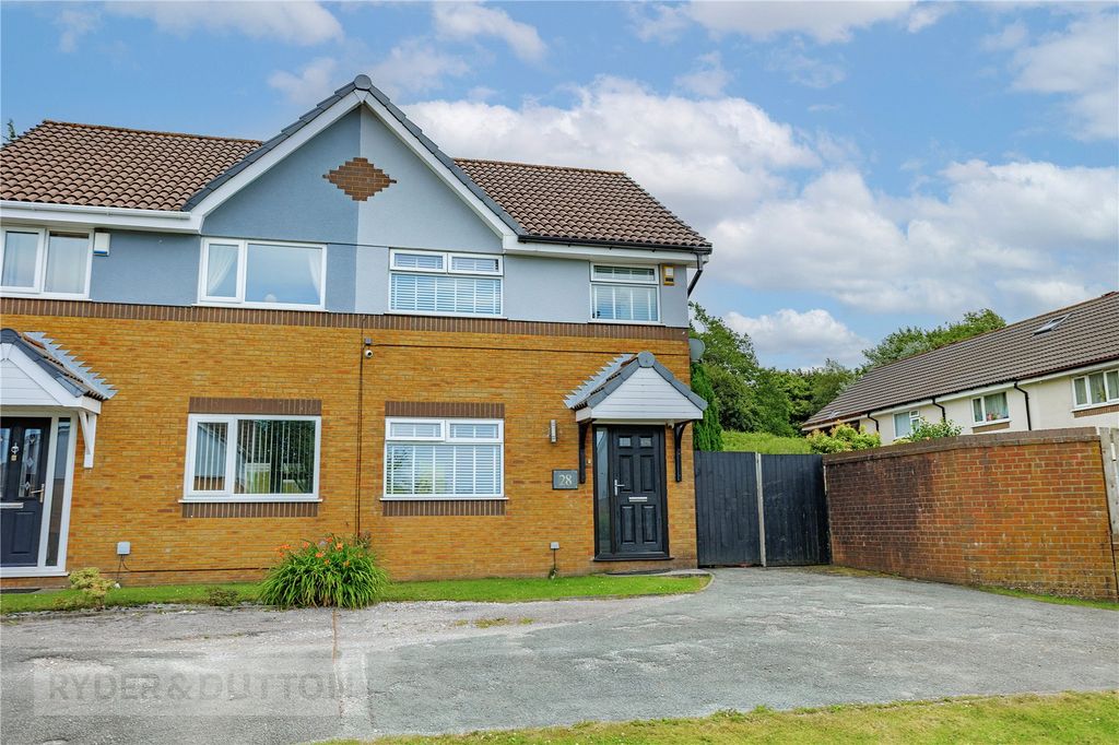 Property photo 1 of 23 Front External