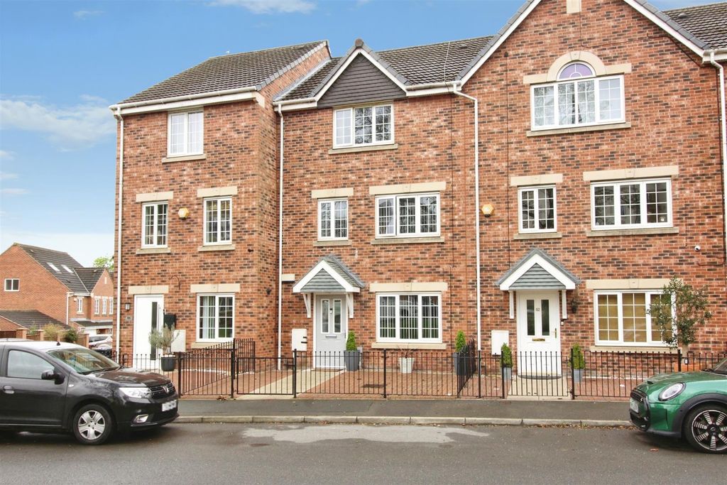 Property photo 1 of 21 Exterior