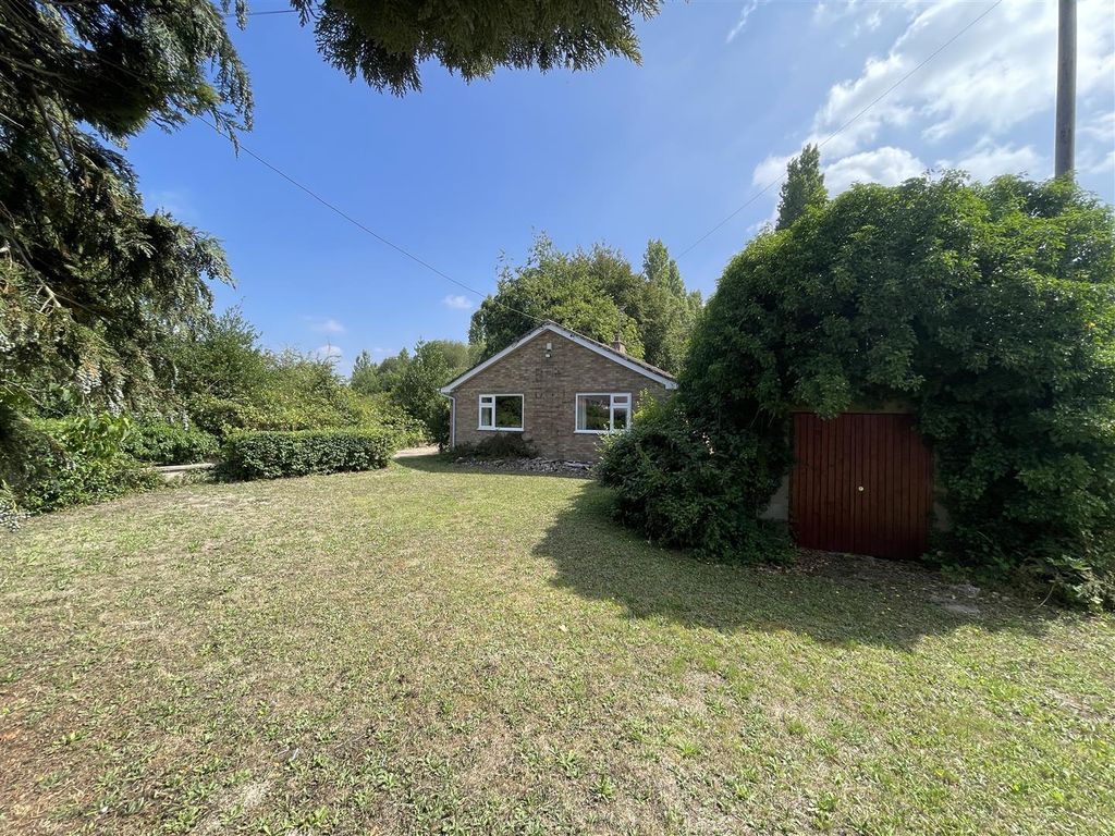 Property photo 3 of 17 Img_9811.Jpg