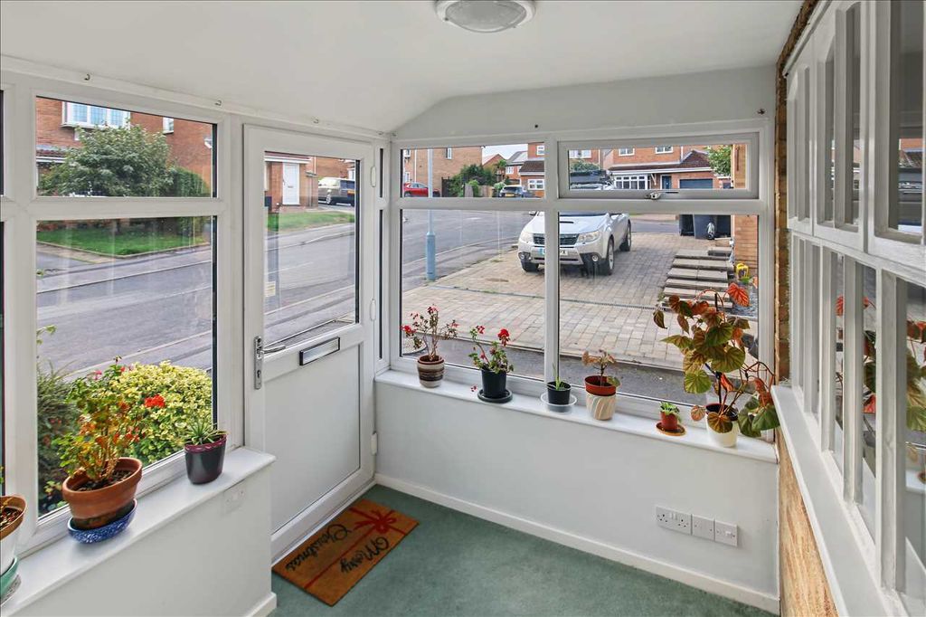 Property photo 2 of 16 Entrance Porch