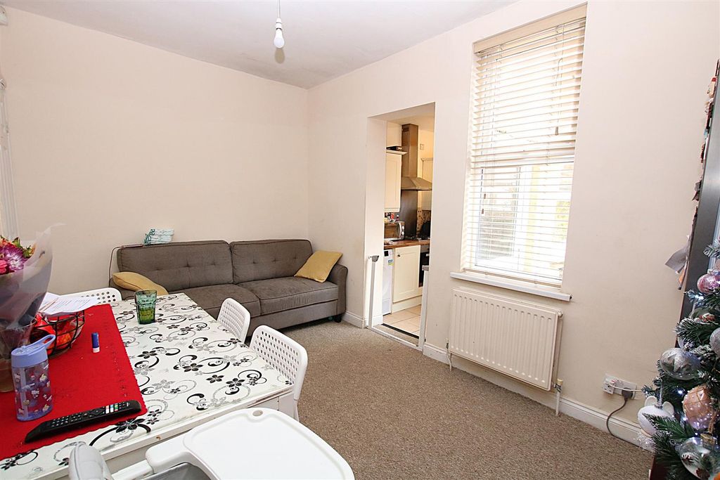 Property photo 3 of 9 Img_8507.Jpg