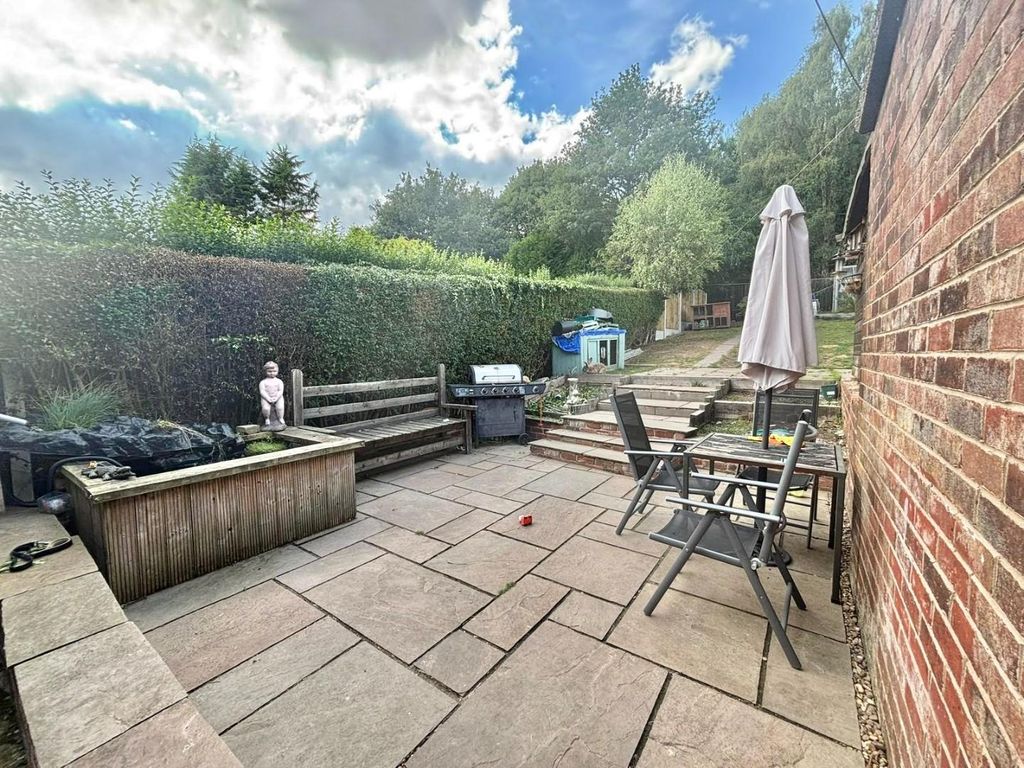 Property photo 2 of 14 c471Ab73-7155-4Af6-A4d6-480F689c6F6E.Jpg