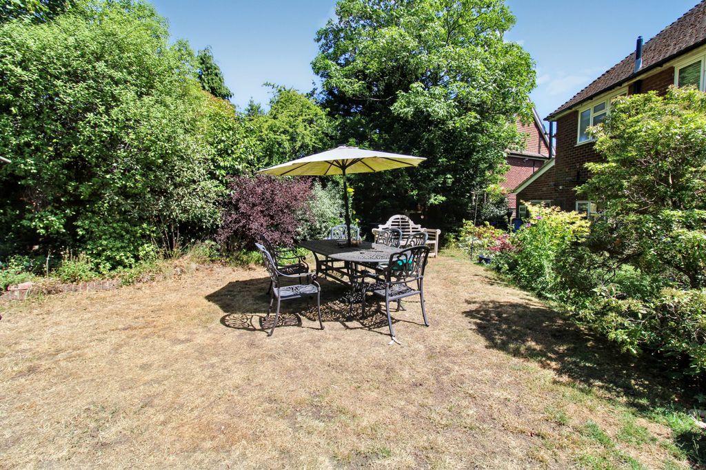 Additional image 11 of 5 bed detached house for saleOld Rectory Gardens, Farnborough GU14