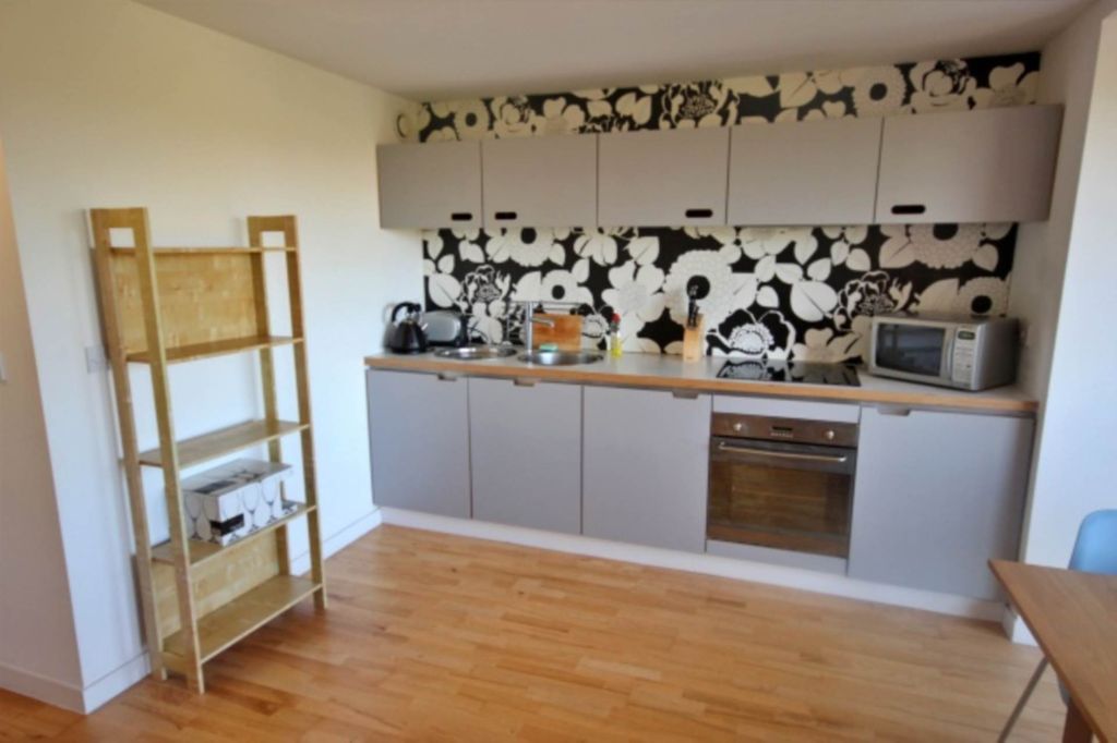 Property photo 2 of 4