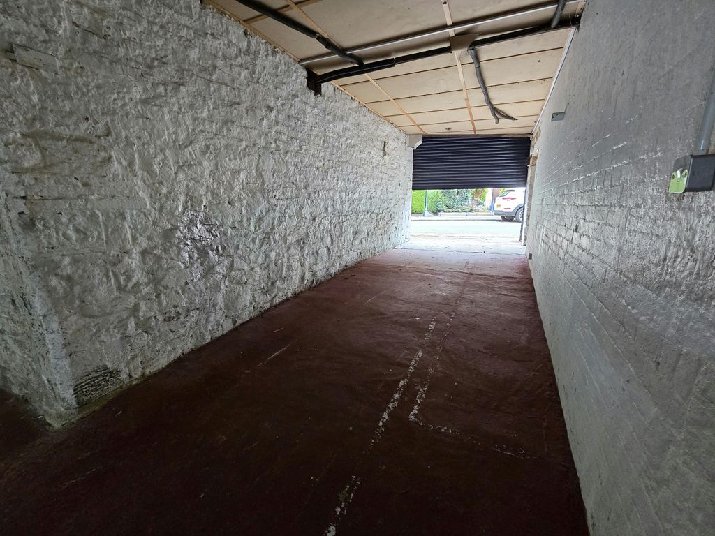 Property photo 3 of 14 Ground Floor Vehicle Entrance