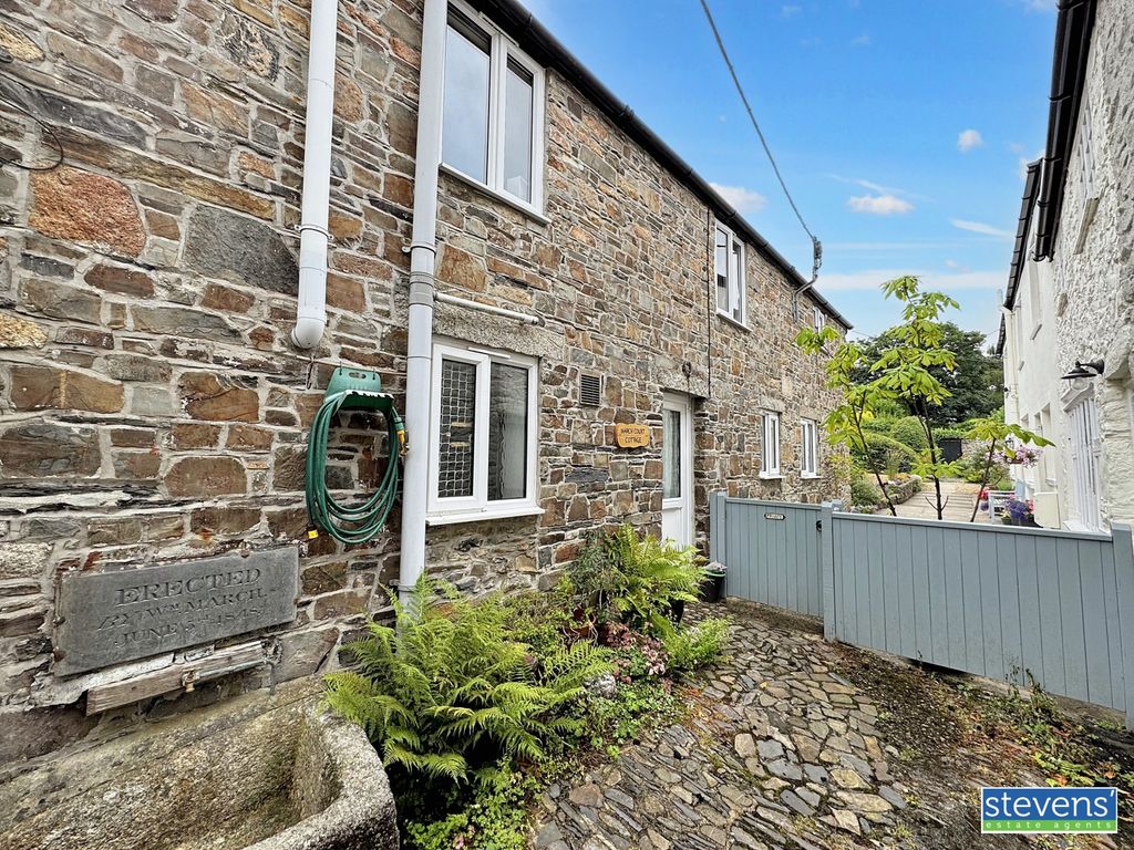 Property photo 1 of 11 Image00002