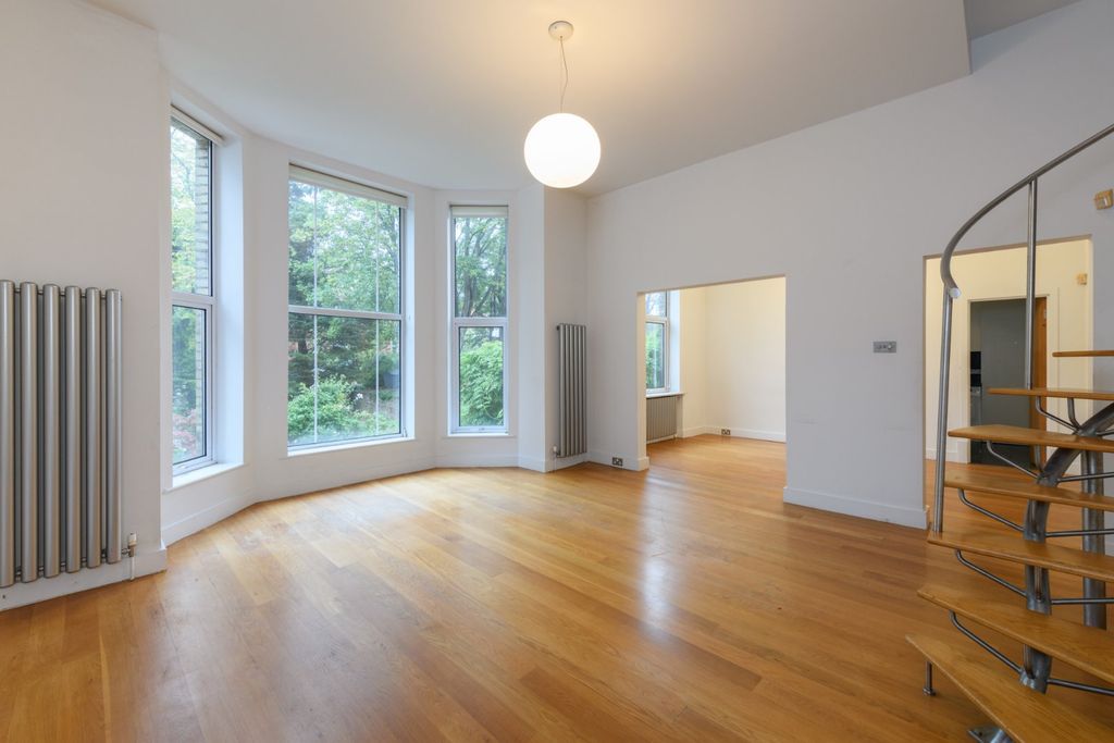 Property photo 3 of 13 Picture No. 07
