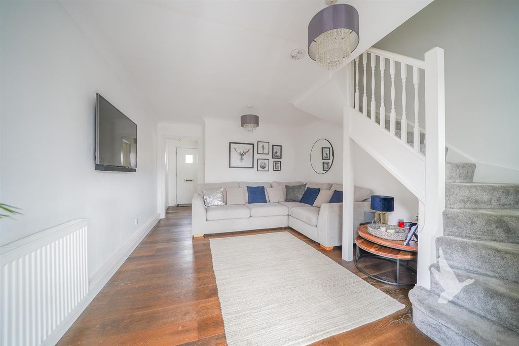 Property photo 2 of 12 2 Sitting Room Dt.Jpg