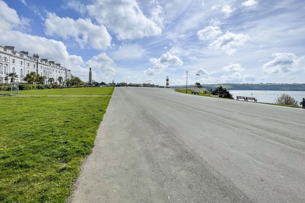 Additional image 20 of 2 bed flat for saleElliot Terrace, The Hoe, Plymouth PL1