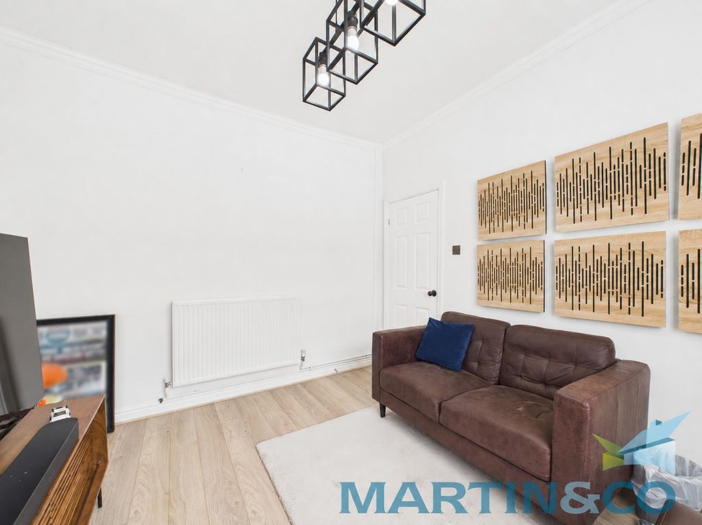 Property photo 2 of 24 Blurred Photo 2