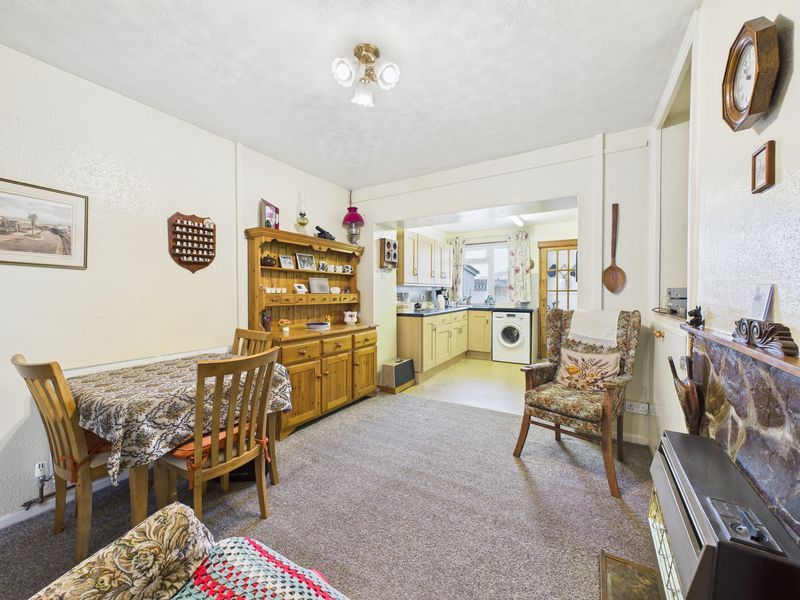 Property photo 2 of 14 Kitchen/Diner