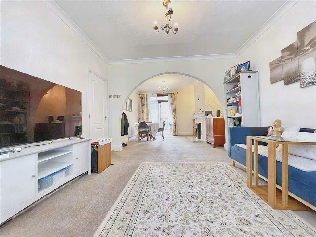 Property photo 3 of 24