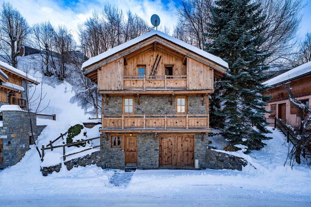 Property photo 1 of 21