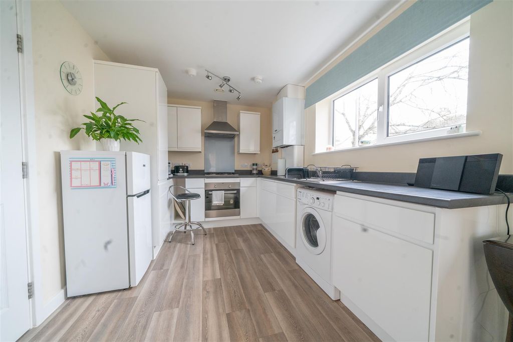 Property photo 2 of 7 Dsc01715.Jpg