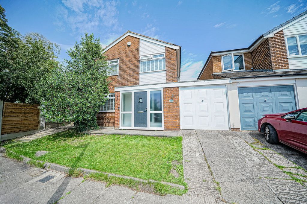 Property photo 1 of 24