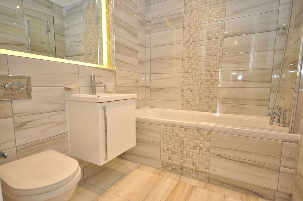 Property photo 2 of 5 Bathroom