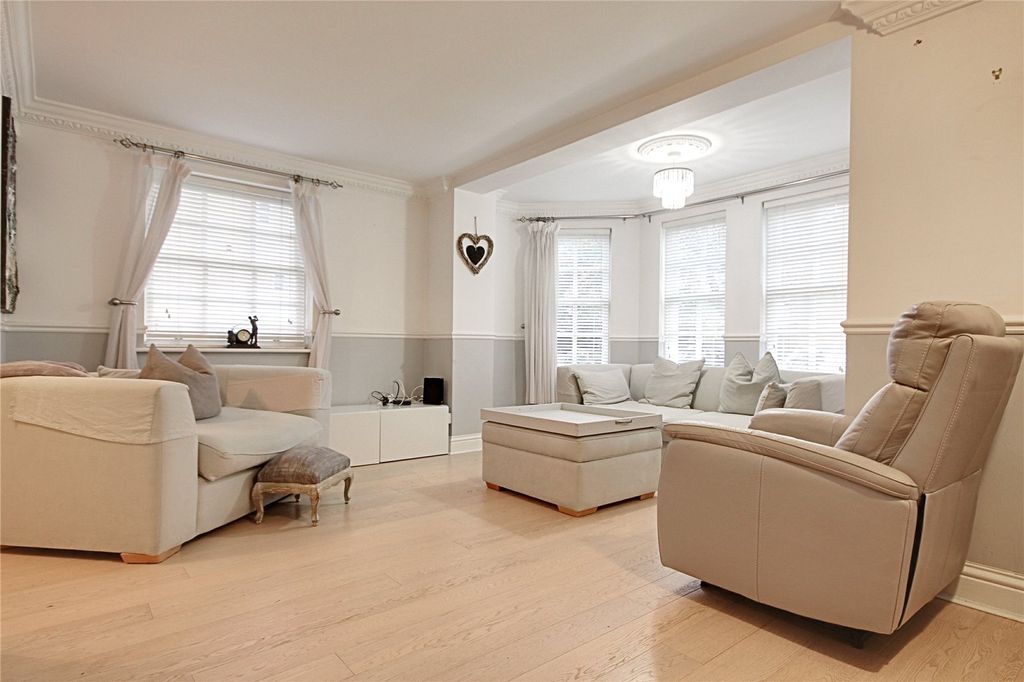 Property photo 1 of 6 Picture No. 09