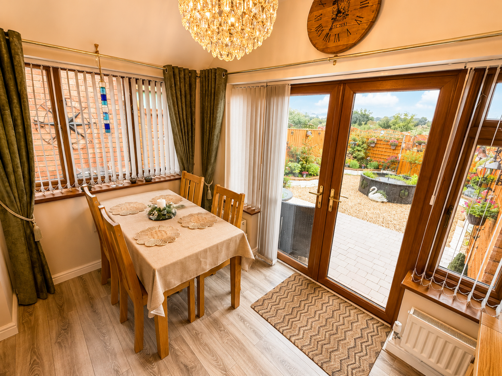 Property photo 3 of 14 4867C38F-Fd22-48CC-Aa60-1154B812E042