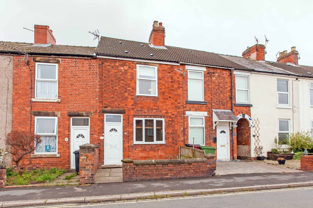 Property photo 1 of 25