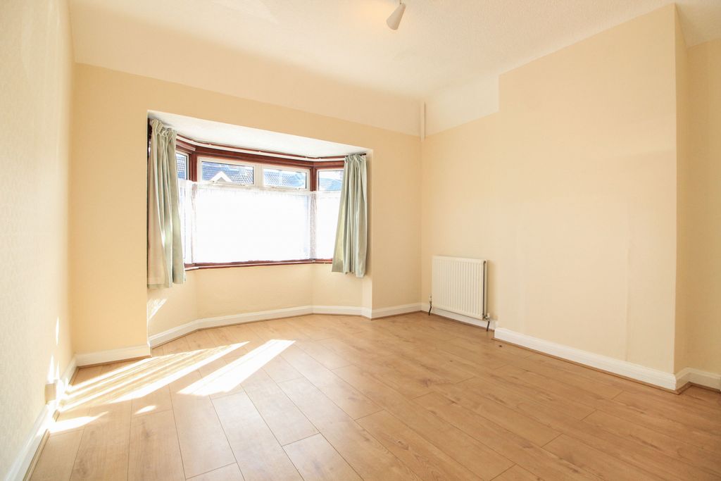 Property photo 2 of 24 Gallery