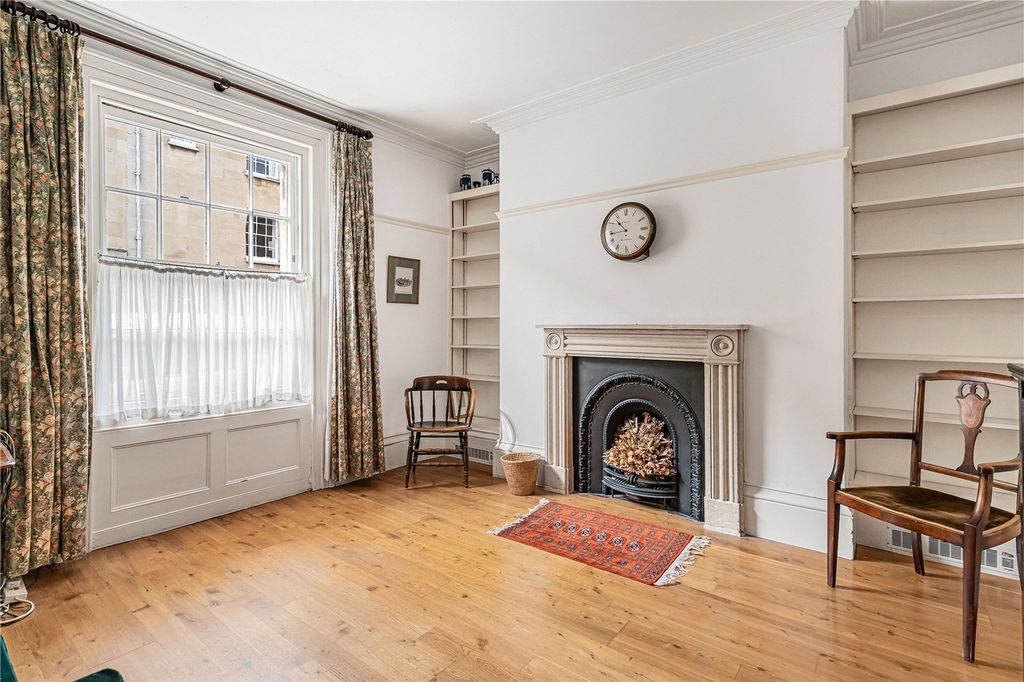 Additional image 5 of 5 bed terraced house for saleSt John Street, Central Oxford OX1