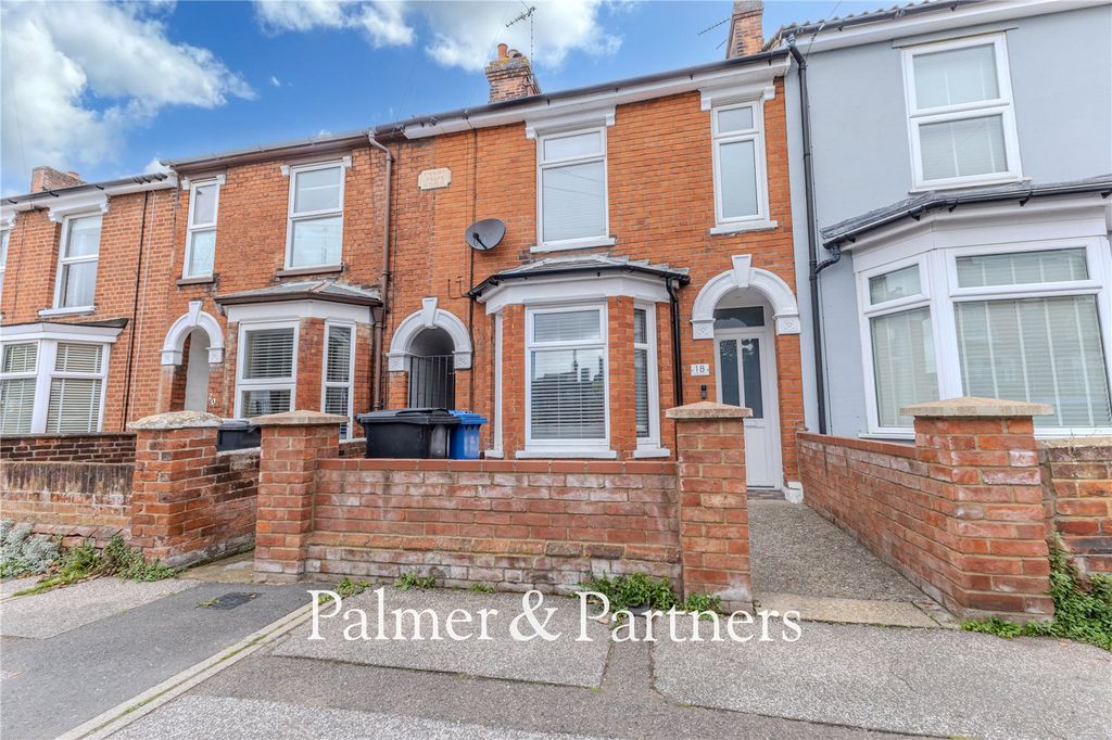 Property photo 1 of 16 Picture No. 05