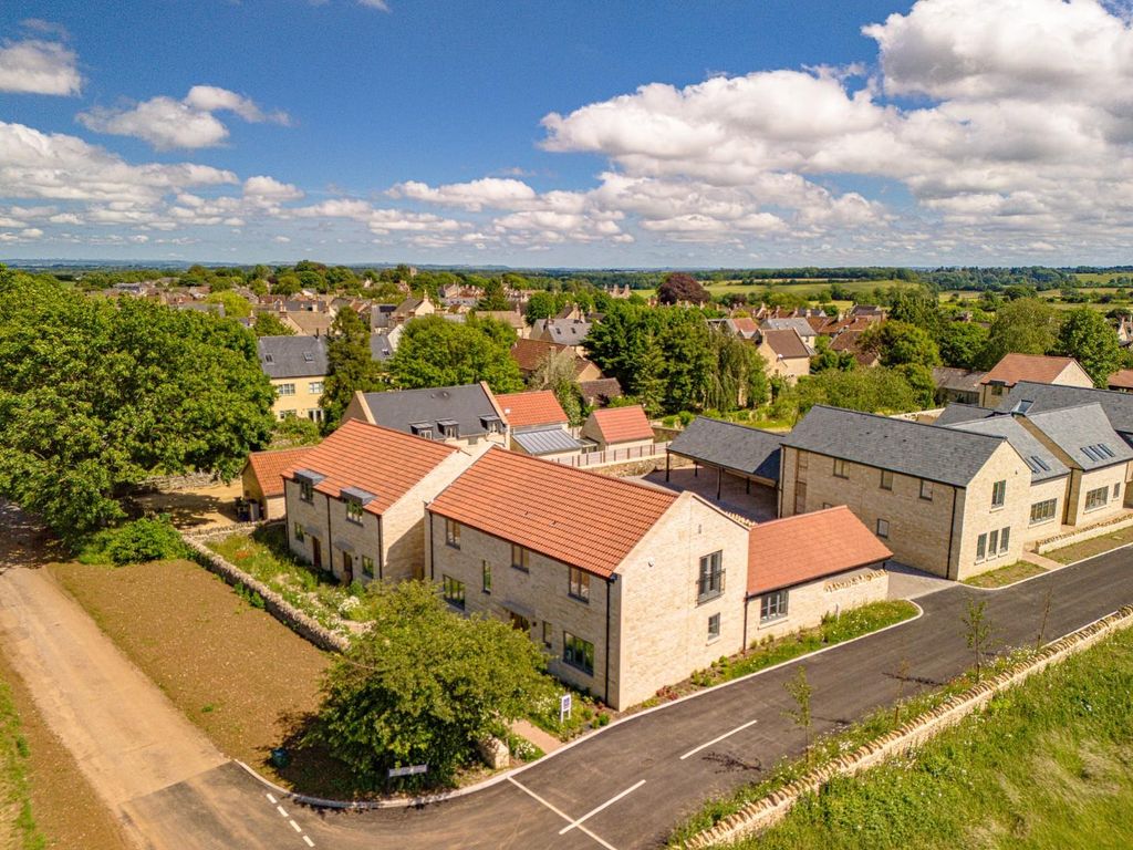 Property photo 1 of 33 Aerial I.Jpg